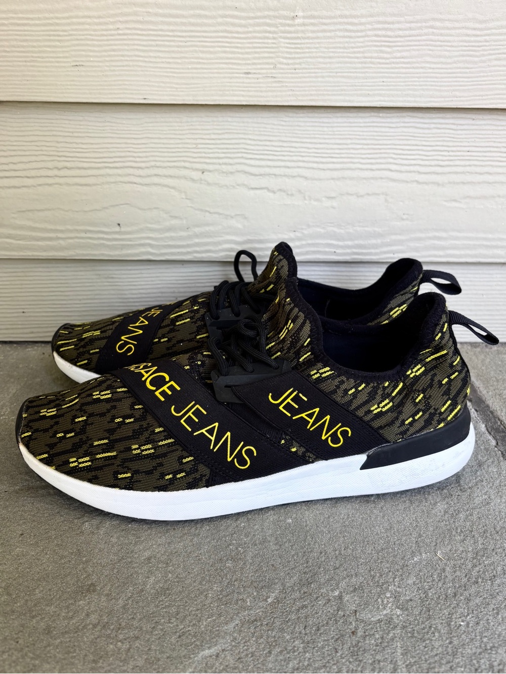 Versace Runners - Picture 2 of 7
